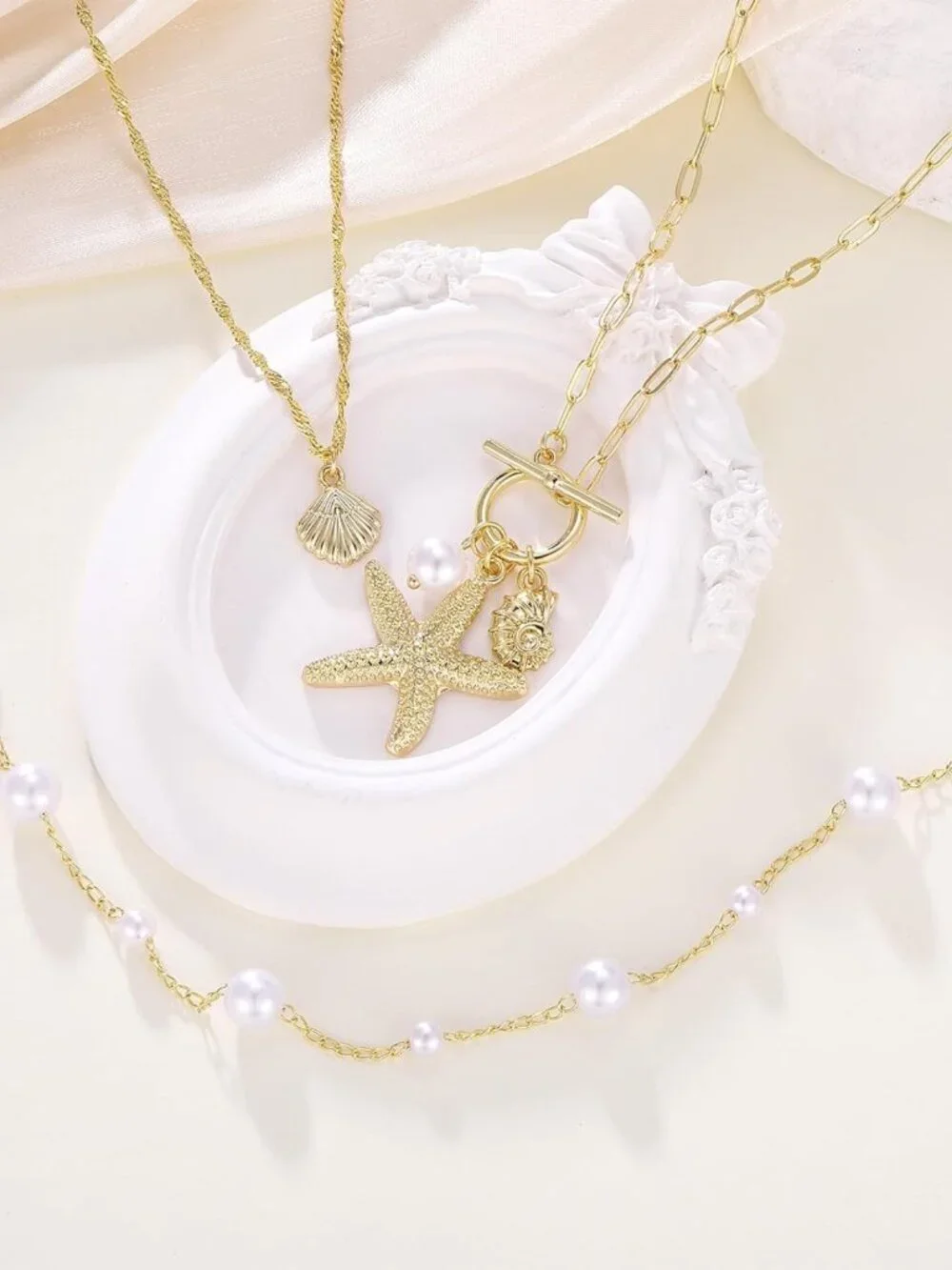 Layered Shell Necklace for Women, Starfish Pearl Pendant, Adjustable Beach - Picture 9 of 9
